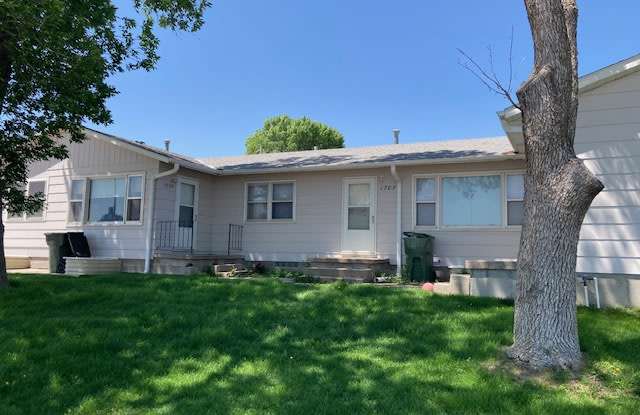 1707 University Dr photos photos