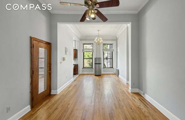 47 Woodhull Street Gallery 2