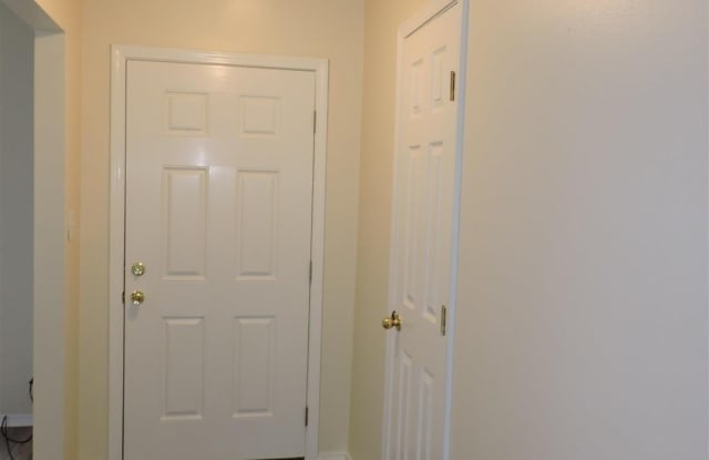 7705 Deborah Dr Gallery 2