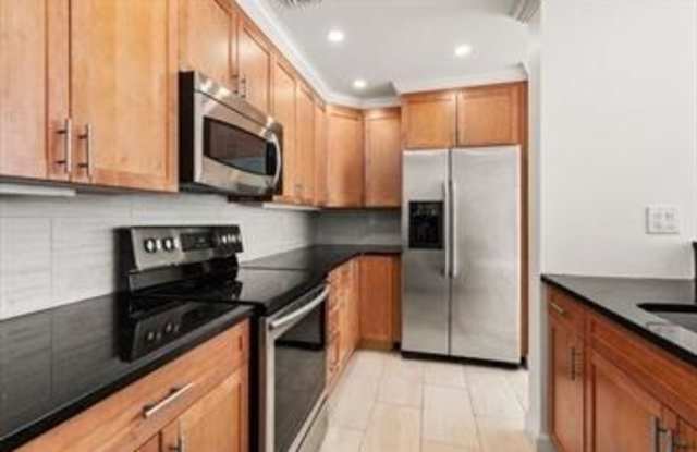 183 Oak St. photos photos