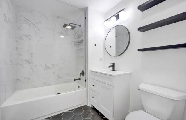 1111 W 15Th Street photos photos