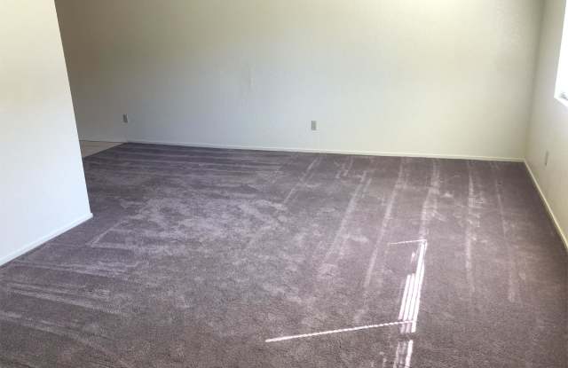 5705 Fairfax Rd - D Gallery 3