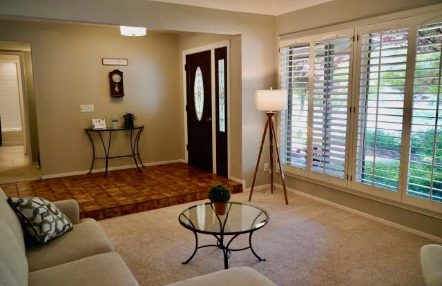 836 East Serena Avenue Gallery 4