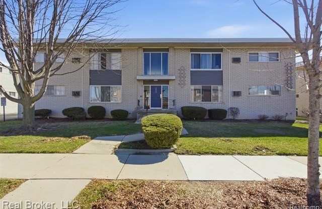 4840 Briarwood Avenue photos photos