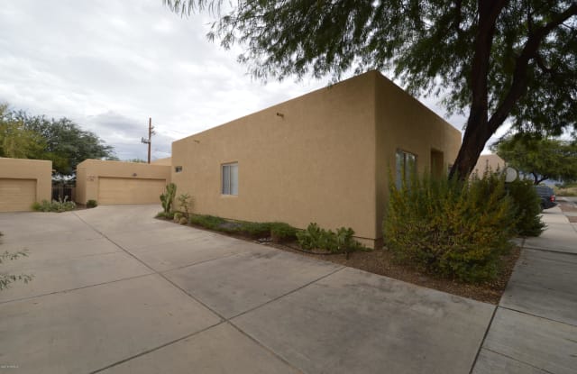 8535 E Seabury Court - 8535 East Seabury Court, Tucson, AZ 85710