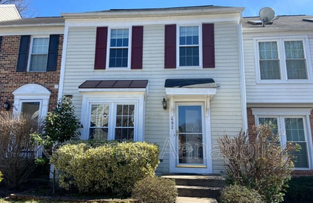 682 Lions Gate Place - 682 Lions Gate Lane, Odenton, MD 21113