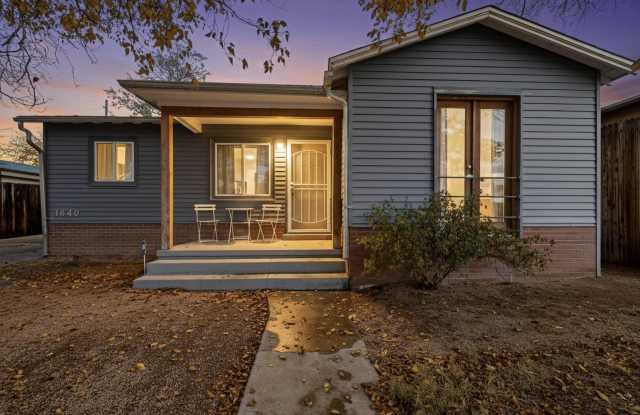 1640 Stanford Drive NE photos photos