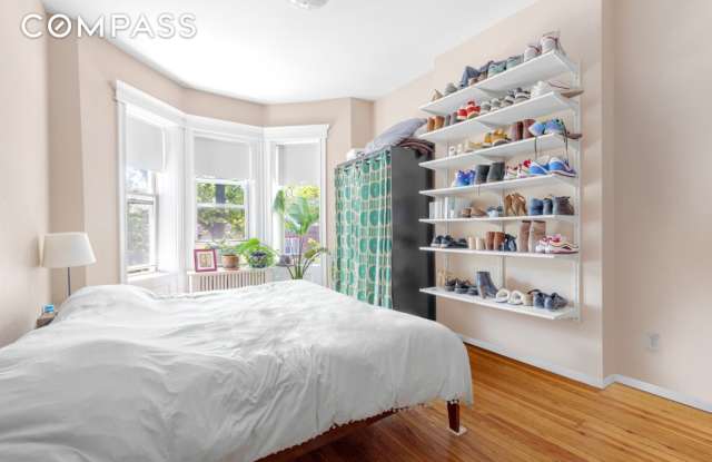 617 Bay Ridge Parkway Gallery 4