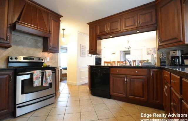 70 Hobart St. photos photos