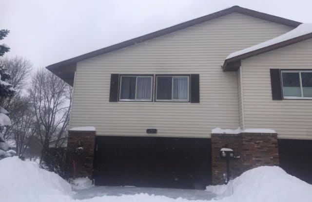 3982 Goodwin Avenue North - 3982 Goodwin Avenue North, Oakdale, MN 55128