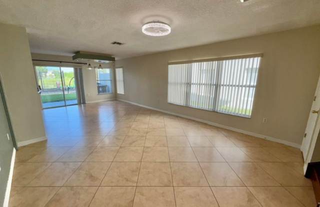 Kissimmee - 3 Bedroom, 2.5 Bathroom – $2,095.00 Gallery 4