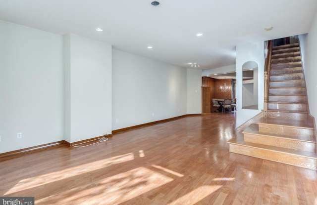 2219 BAINBRIDGE Street photos photos