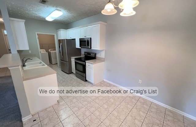4010 Bardstown Court Gallery 4