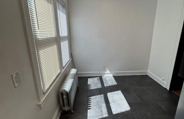 7436 S Vernon Ave photos photos