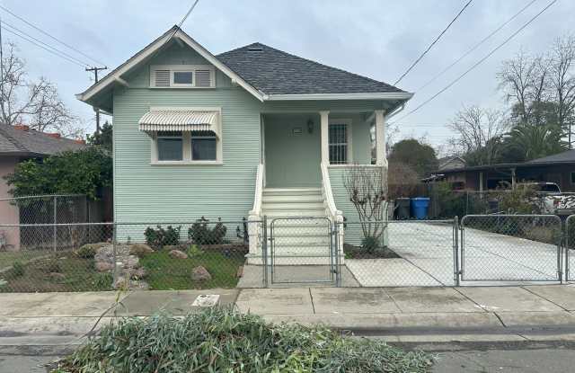 3407 37th Street photos photos