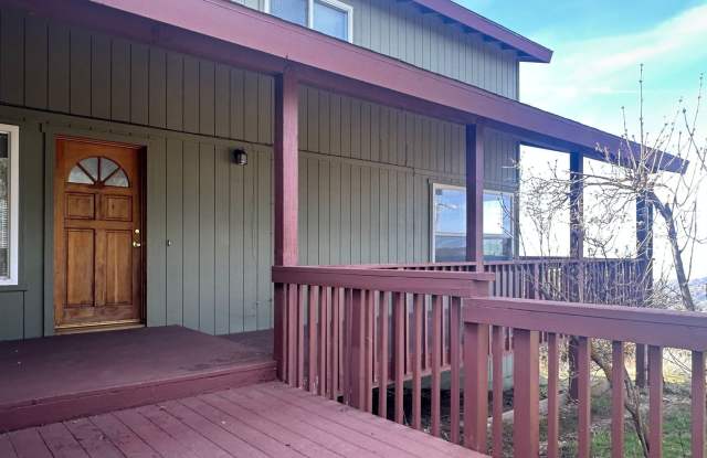 Bear Valley 4 bdrm breathtaking views! Gallery 4