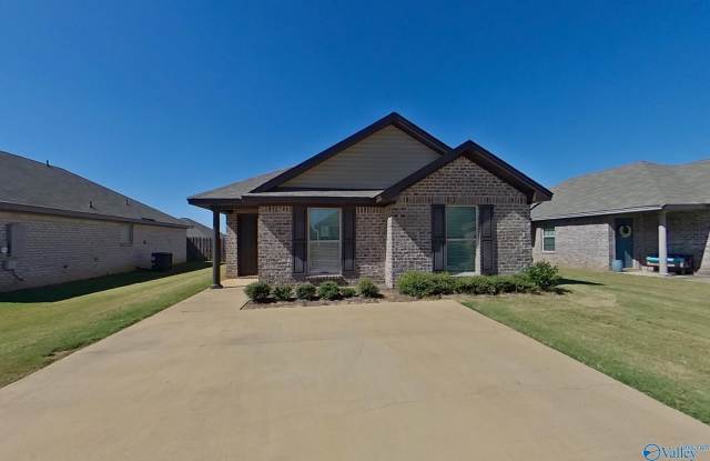 107 Dawson's Mill Drive - 107 Dawson's Mill Drive, Prattville, AL 36067