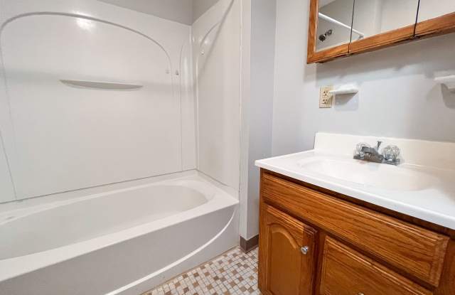 207 Wethersfield Ave / Ari Properties, LLC photos photos