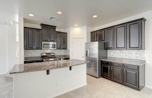5487 Funks Grove Lane, Las Vegas, NV 89122 Gallery 4