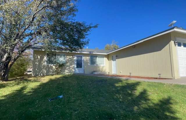 Beautiful 3 Bed 1 Bath in Bonanza photos photos