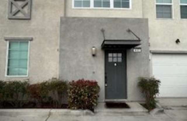 465 East Santa Fe Avenue - 1 photos photos