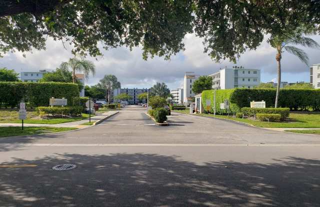 Spacious 2-bedroom apartment in Miramar photos photos
