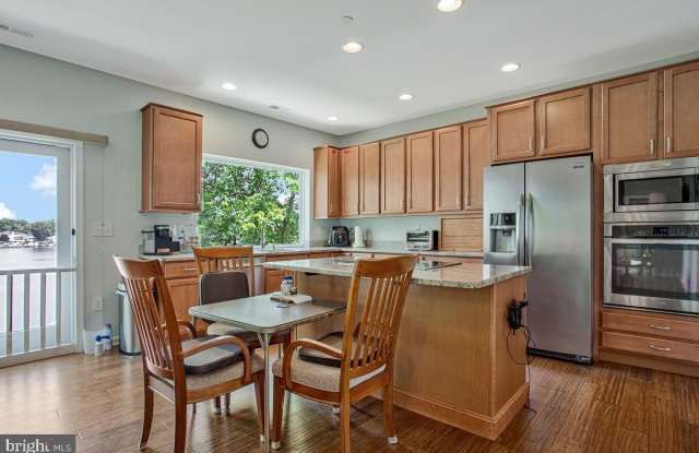 1002 NABBS CREEK Road Gallery 2