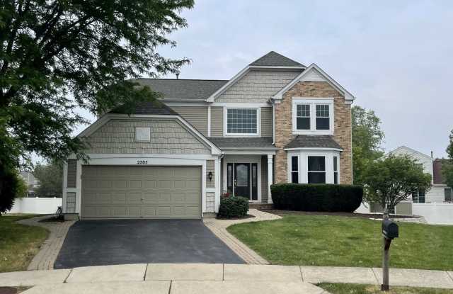 2205 Clipper Court - 2205 Clipper Court, Elgin, IL 60123