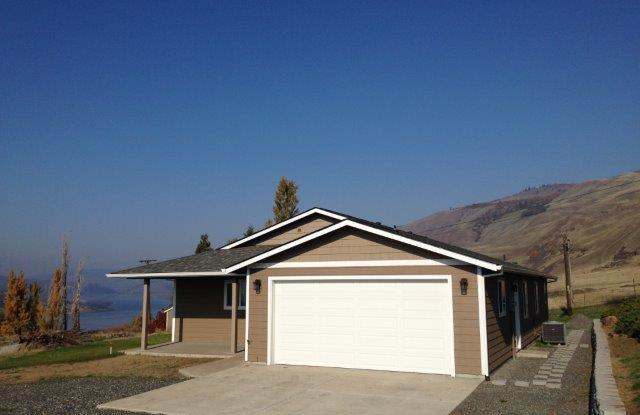3 Bed/2 Bath Home with Columbia River  Mt. View photos photos
