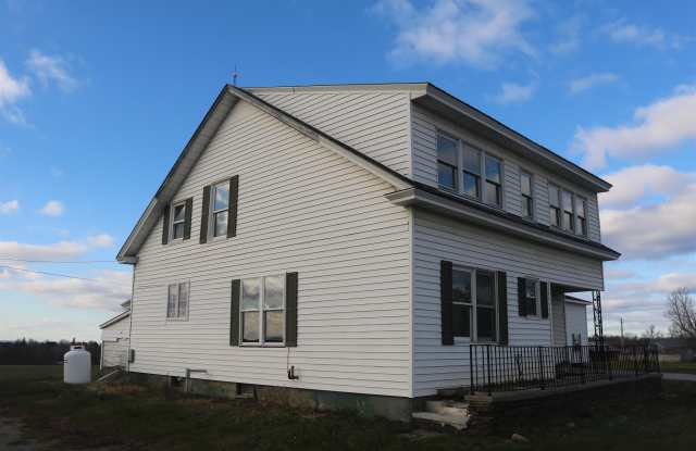 2596 Highgate Road photos photos