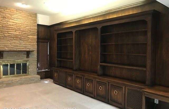 1513 Duffner Gallery 2