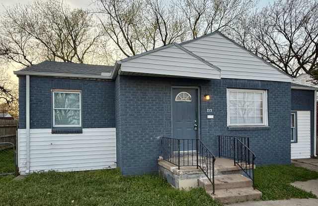 713 S Oliver | 3 Bedroom, 1 Bathroom photos photos 713 S Oliver | 3 Bedroom, 1 Bathroom photos photos