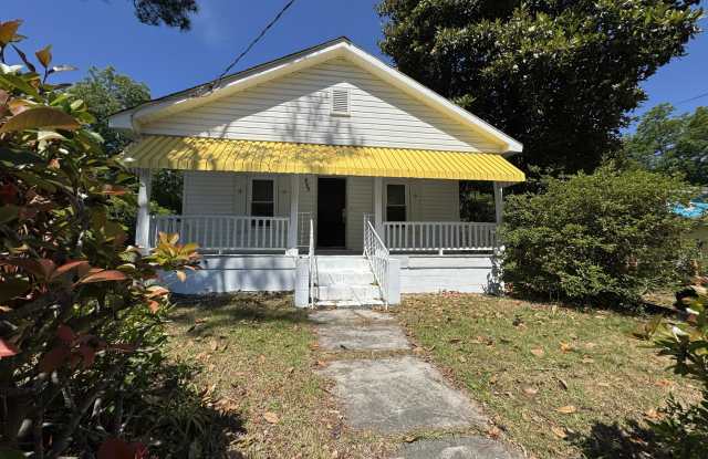 553 Manly Avenue Gallery 2