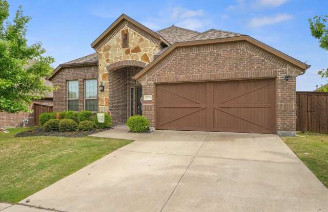 1790 Amalfi Drive Gallery 1