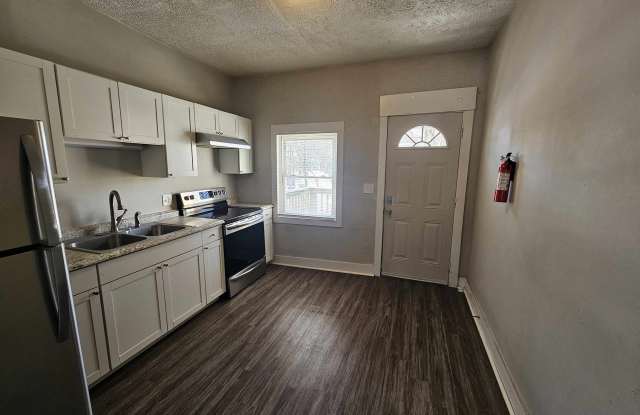163 Grove Ave photos photos
