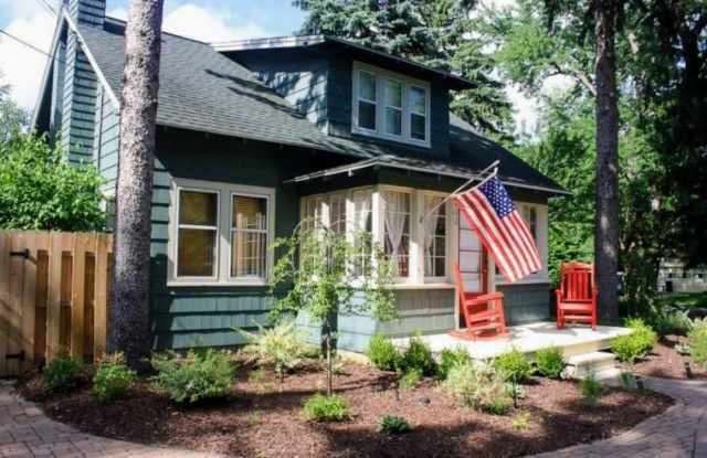 822 Allegan Street - 822 Allegan Street, Saugatuck, MI 49453