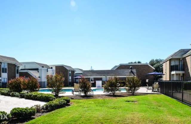 1330 W Spring Valley Rd, Richardson, TX 75080 Gallery 2