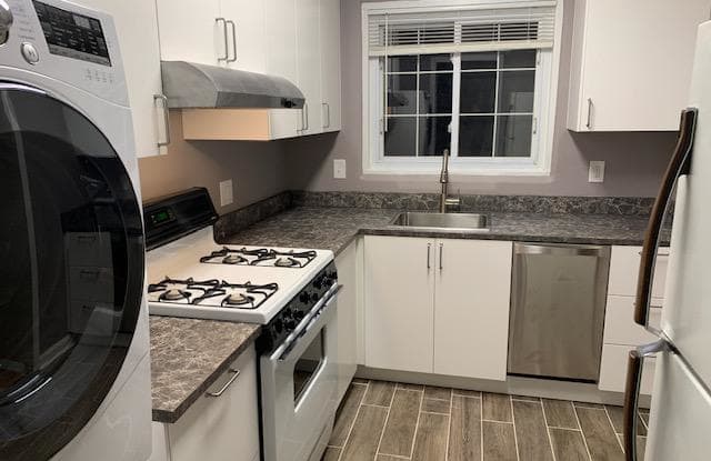 3336 MARTHA CUSTIS DRIVE - 3336 Martha Custis Drive, Alexandria, VA 22302