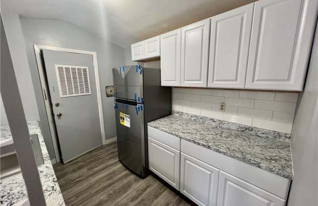 41 Waterbury Road photos photos