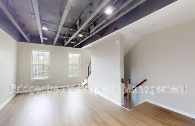 225 E First Street Gallery 3