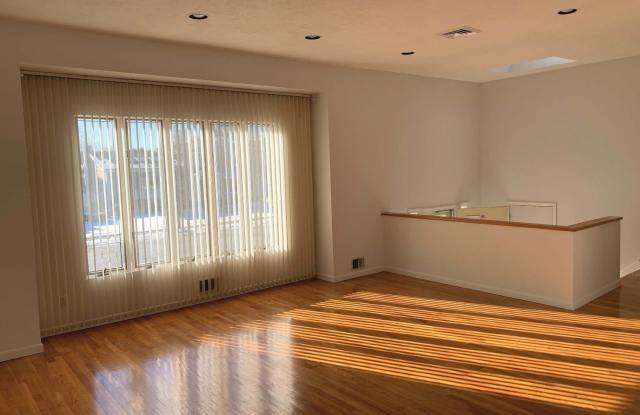 12 Schuyler Drive Gallery 4