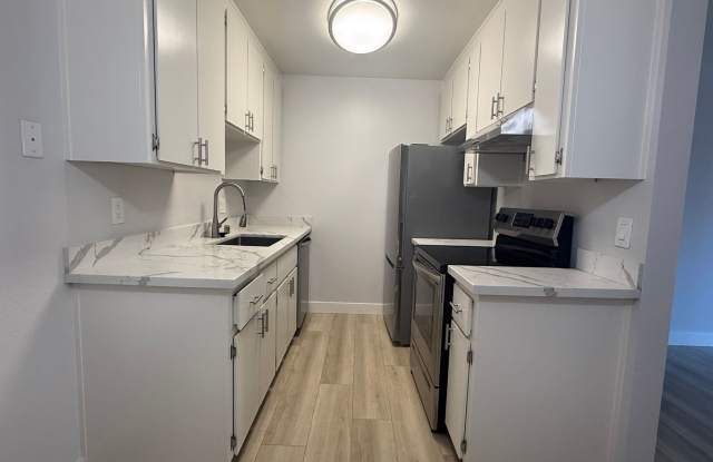 Upstairs Remodeled 1 Bedroom 1 Bath South San Jose Condo photos photos