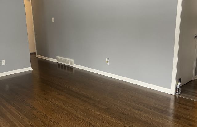 2239 E 77th Ter - 2239 East 77th Terrace, Kansas City, MO 64132