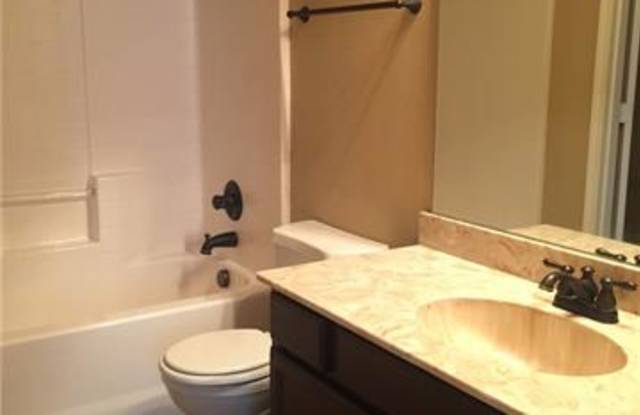 1437 Ravenwood Drive Gallery 4