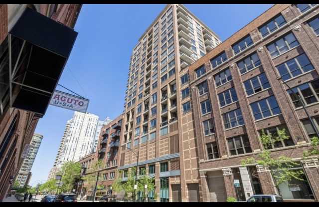 400 W Ontario Street photos photos