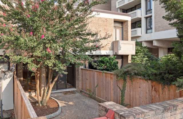 472 M STREET SW - 472 M Street Southwest, Washington, DC 20024