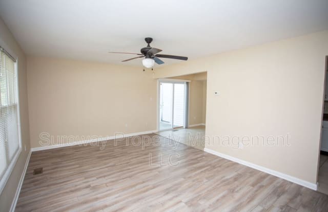 16 Lerner Ct - 16 Lerner Court, Camden County, NJ 08081