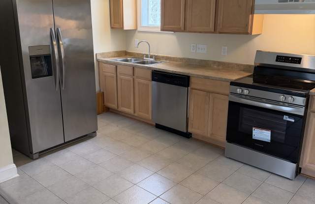 1529 Thomas AvenueApt C photos photos