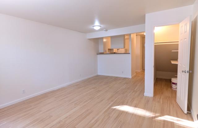1580 Frisbie Ct Apt 6 Gallery 4