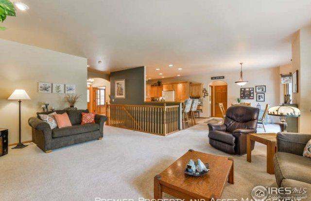 1956 Tincup Dr Gallery 3